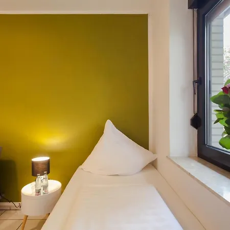 2 Hannover-laatzen Hostel