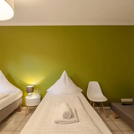2 Hannover-laatzen Hostel *