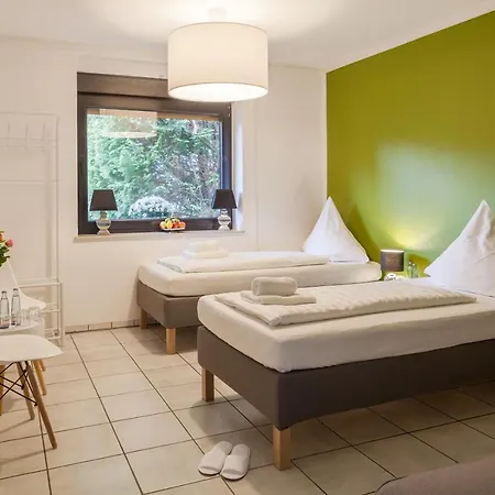 2 Hannover-laatzen Hostel *